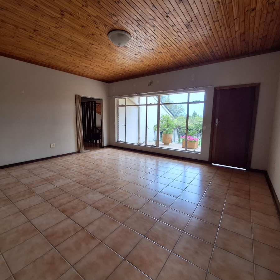 4 Bedroom Property for Sale in Frankfort Free State